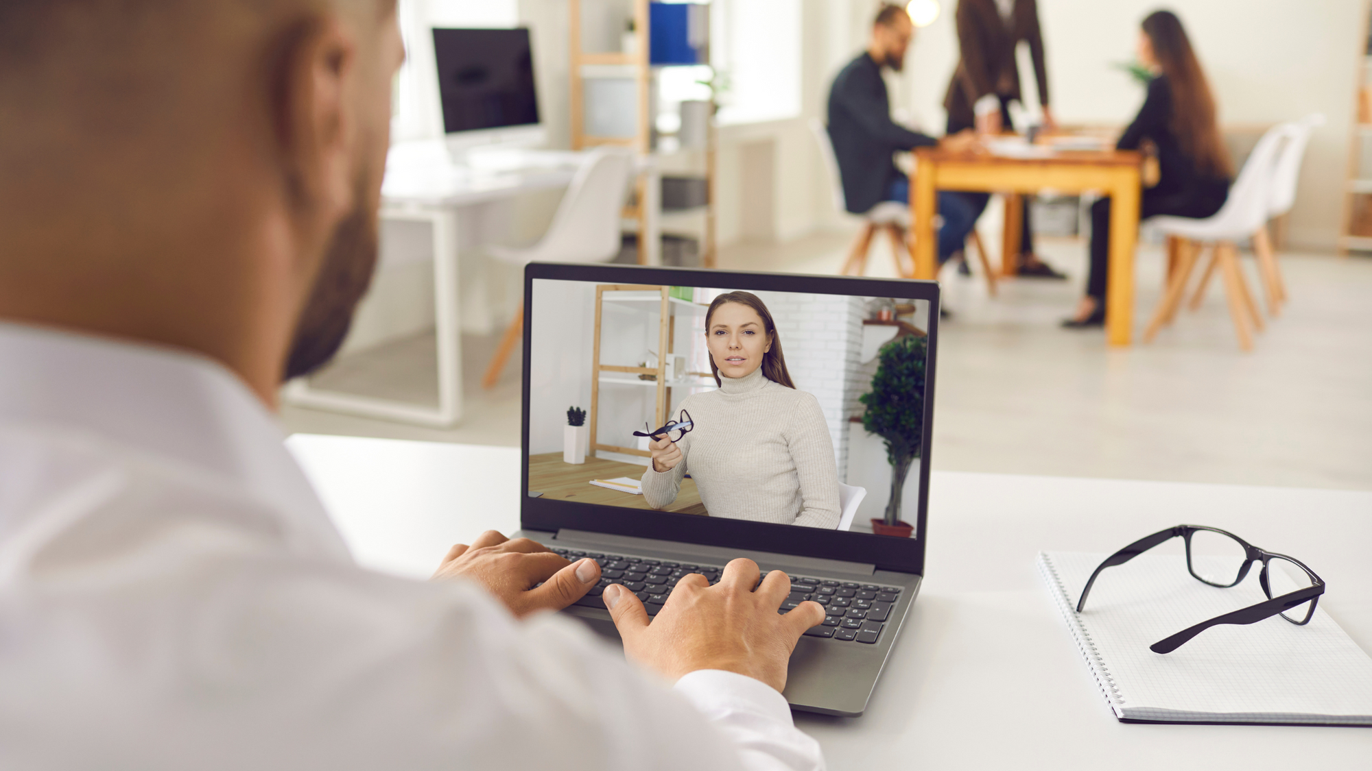 CAREERPRO- COACHING + CV AND SOCIAL PITCH